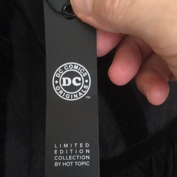 Limited Edition Batman DC Comics Hot Topic Formal New Year Eve Cocktail Dress - Picture 10 of 12